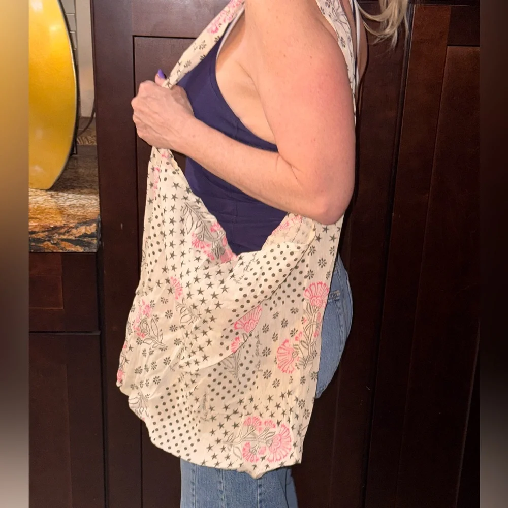 FREE‎ PEOPLE FABRIC TOTE/HOBO BAG